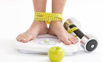 Pesée et méthodes pour perdre du poids de 7 kg par semaine