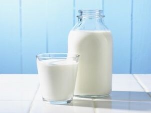 Le kéfir est un produit laitier fermenté utile qui favorise la perte de poids